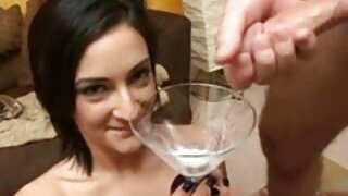 סקס POV של Chrismas עבור מותק זונה עם כוס אפרסק